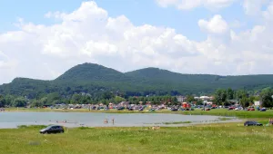 Pláž Senderov a Hôrka