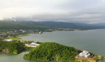 Kúpanie na Zemplínskej šírave: kvalita vody, sinice a najlepšie pláže 2026 - fotografia 1